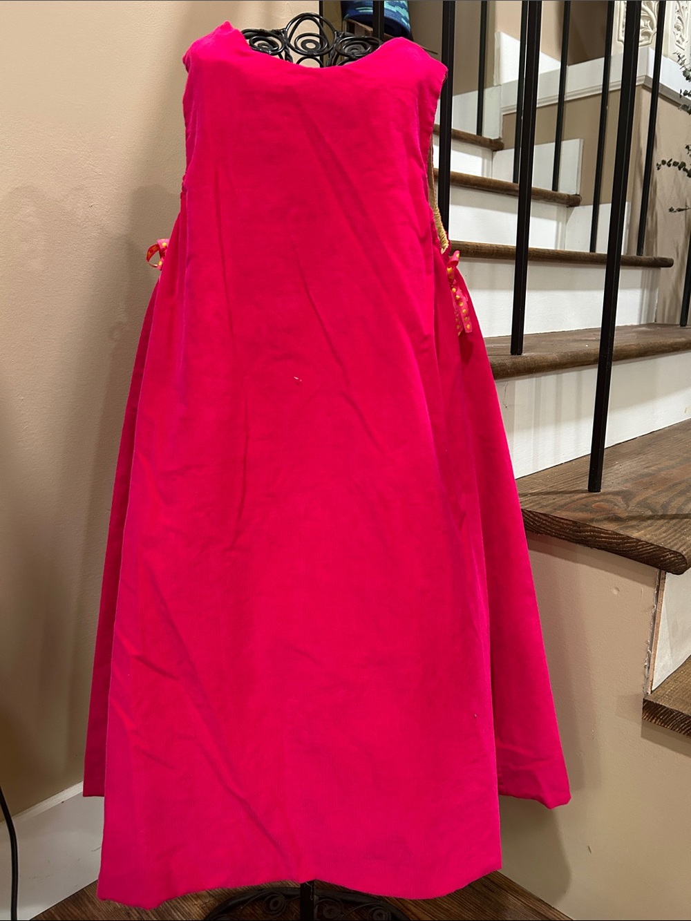 Mary James Boutique Girls 6x Hot Pink Sleeveless jumper /  Dress